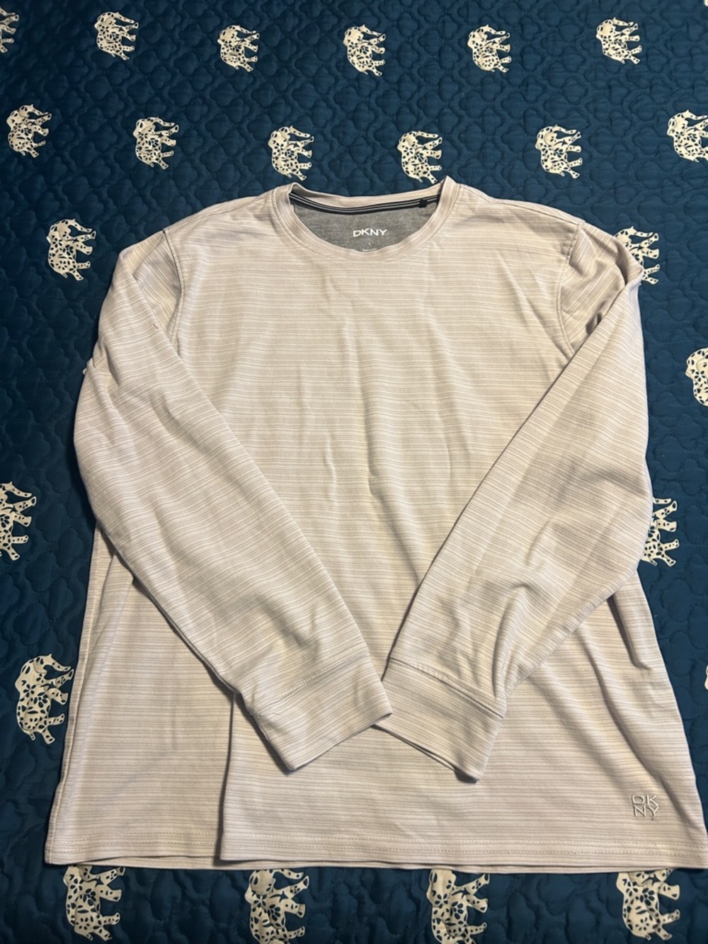 DKNY Men’s Light Gray Striped Long-Sleeve Crewneck Shirt